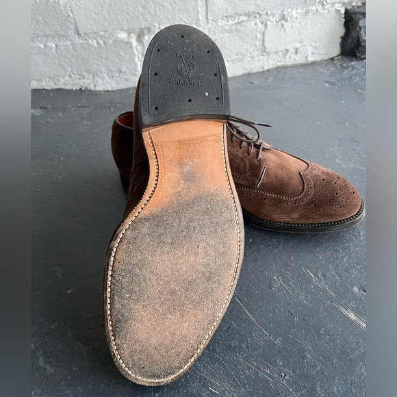 RARE Alden brown suede wingtip, modified last, size 7.5D - Picture 4 of 7
